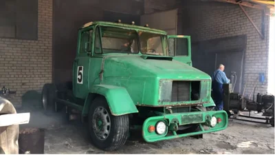 Унікальний гоночний КрАЗ на 1000 сил запустили після 30 років простою: відео