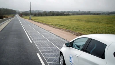 Невиправдані сподівання: дорогу з сонячних панелей визнано неефективною