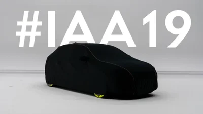 Opel інтригує загадковим концептом електрокара