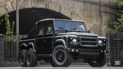 Шестиколісний кабріолет Land Rover Defender виставили на продаж за "копійки"