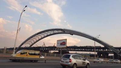 На Подільському мосту демонтували тимчасові опори