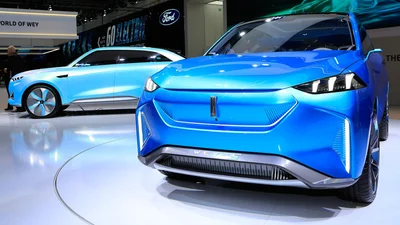 Китайський бренд Wey розродився парою гарних електричних SUV і спортивним крос-купе від Brabus