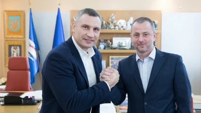 Советник Кличко: въезд в центр Киева на автомобиле должен быть платным, недешевым и болезненным