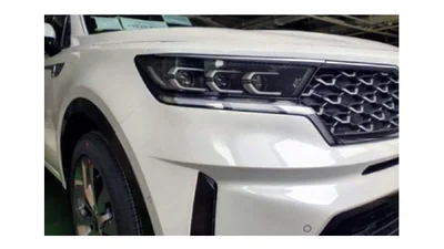 Новый Kia Sorento 2020 показал свое лицо: первое фото