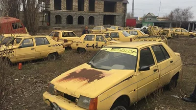 У Запорізькій області виявили "цвинтар" таксі ЗАЗ