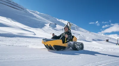 Санчата з електромотором здатні розганятись до 45 км/год (відео)