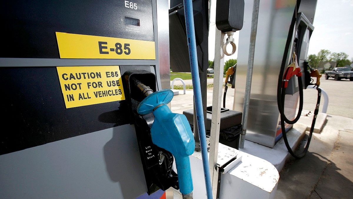 Биоэтанол: можно ли заливать в обычную машину без Flex Fuel