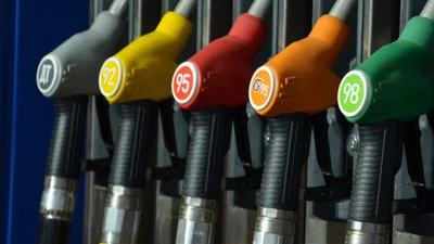 В Европе дизель уже подешевел на 20%, бензин – на 25%