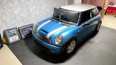 Геймер влаштував собі ігровий симулятор у справжньому Mini Cooper