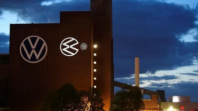 Volkswagen возобновляет производство автомобилей в Европе