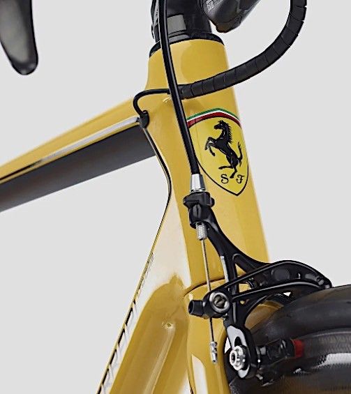 Ferrari велосипед детский