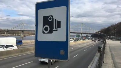 "Листи щастя" приходять колишнім власникам авто: фото