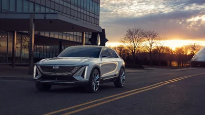 Розкішний електричний кросовер Cadillac Lyriq представлений офіційно