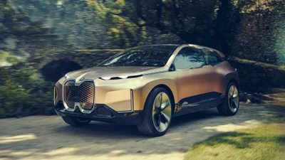 Розкрито назву та характеристики електричного кросовера BMW iNext