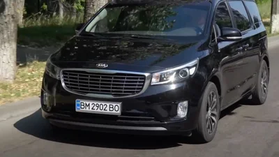 Кому потрібен 11-місний мінівен KIA Carnival: відео