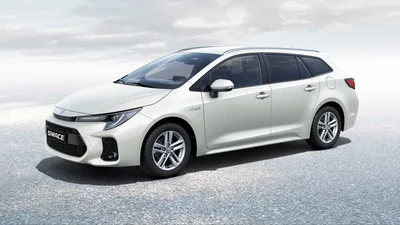 Suzuki продаватиме у Європі близнюка Toyota Corolla з гібридним приводом
