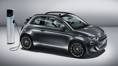 Новый Fiat 500e будет асимметричным