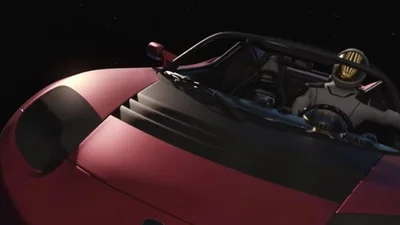 Родстер Tesla почти добрался до Марса