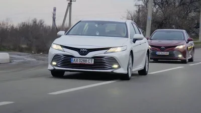 Порівняння витрати бензину та газу на Toyota Camry 2,5 та 3,5 літри: відео