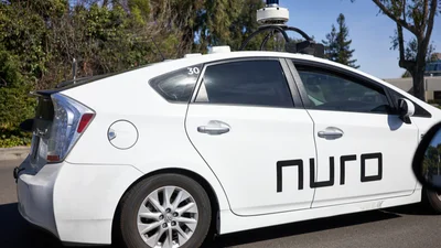 В Каліфорнії дозволили комерційне використання безпілотних авто