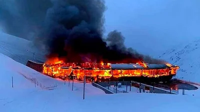 В Австрии сгорел уникальный музей мотоциклов: видео