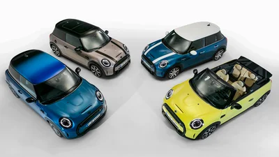 MINI Cooper 2022 показав оновлене обличчя, стайлінг та оснащення