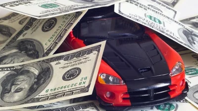 Скільки грошей витратили українці на імпорт авто