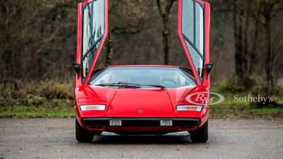 Lamborghini Рода Стюарта продали майже за мільйон доларів