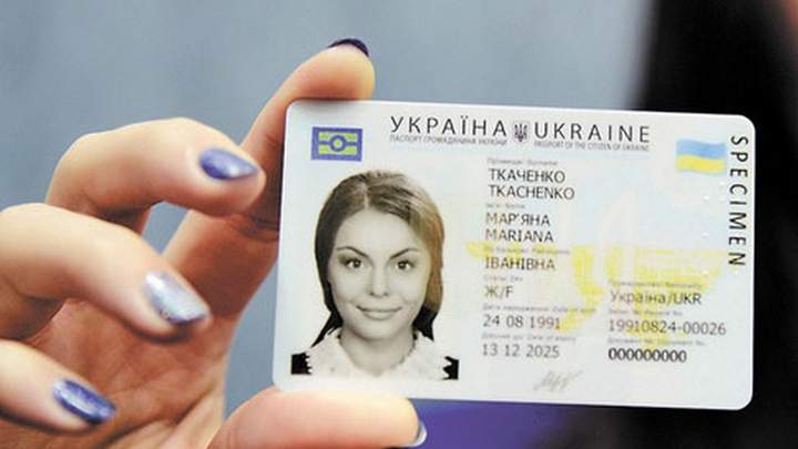 Права на автомобиль возраст Права на автомобиль возраст