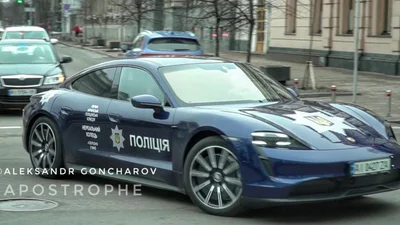 У Києві з’явився поліцейський Porsche: відео