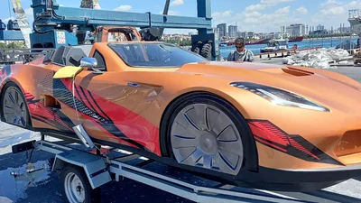 Когда глаза обманывают мозг: плавающий Chevrolet Corvette