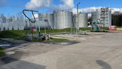 В Украине нашли АЗС, которые продавали незаконное топливо: фото