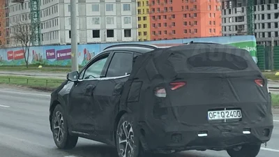 В Києві помітили авто в камуфляжі: ймовірно, наступний Kia Sportage