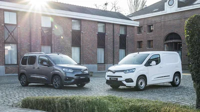 Toyota виводить на ринок компактний фургон Proace City