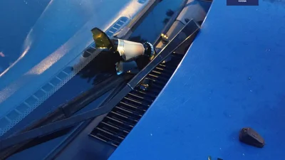 В Киеве задержали злоумышленников, которые повредили припаркованные автомобили