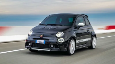 Маленький чорний скорпіон: Abarth 695 Esseesse
