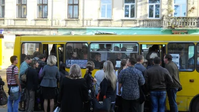 В Києві знову хочуть обмежити роботу громадського транспорту