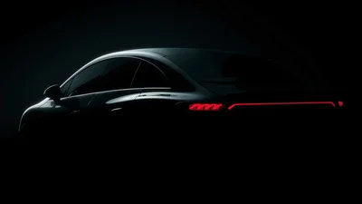 Mercedes-Benz показав на тізері електроседан EQE, який представить у Мюнхені - 30 липня 2021 - Auto24