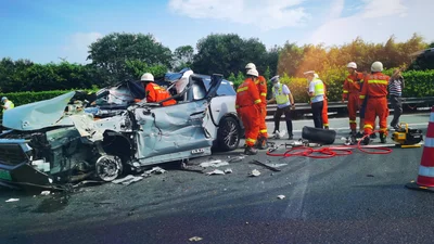 Электрокар Nio на автопилоте попал в роковую аварию