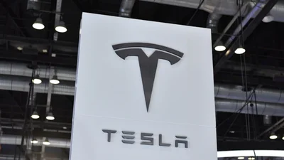Tesla выплатит почти 137 миллионов долларов бывшему сотруднику из-за расизма - 7 октября 2021 - Auto24