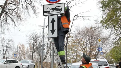 Київських водіїв попередять про евакуатори за допомогою 1000 табличок - 28 жовтня 2021 - Auto24