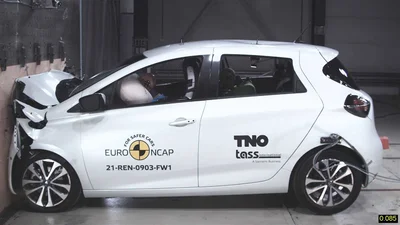 Електричний хетчбек Renault Zoe ганебно провалив тести Euro NCAP і отримав 0 зірок