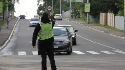 У Киві перекриють рух у зв’язку з візитом канцлера Німеччини - 14 лютого 2022 - Auto24