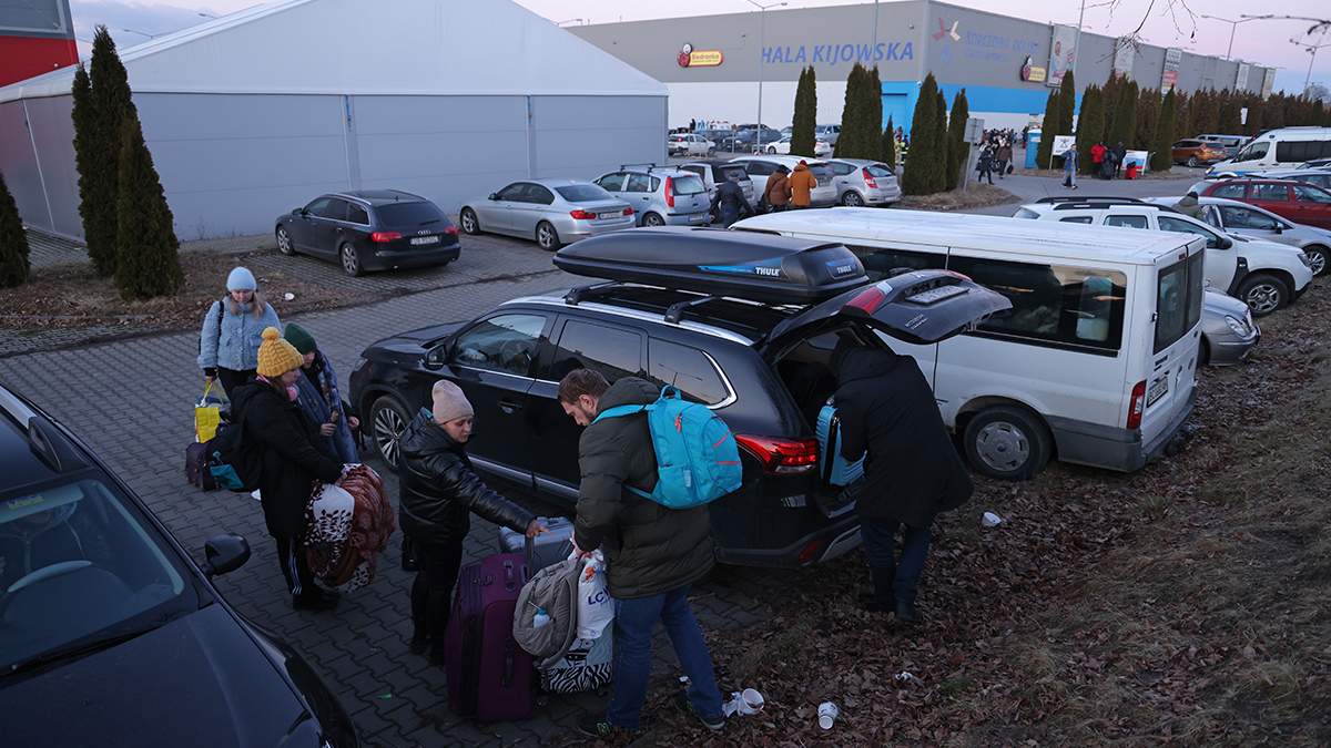 Автомобиль для эвакуации: что проверять, покупая срочно