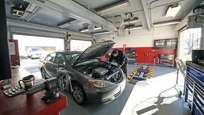 Війна в Україні 2022: список СТО, які працюють