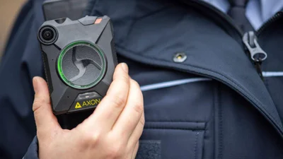 Нагрудные видеорегистраторы Axon будут регистрировать преступления рашистов
