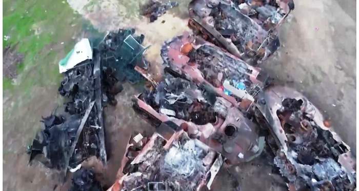 В Буче показали свалку уничтоженной вражеской техники 2