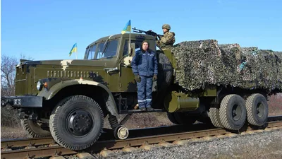 Локомобили: как автомобили на колесах ездят по железной дороге