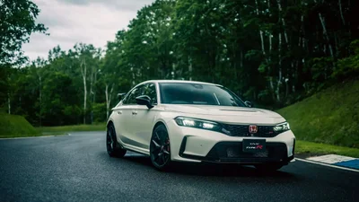 Honda Civic Type R нового поколения осталась верна традициям