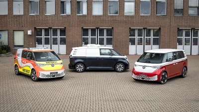 VW ID. Buzz Cargo отримав версії швидкої, рефрижиратора та вантажо-пасажирську - Auto24